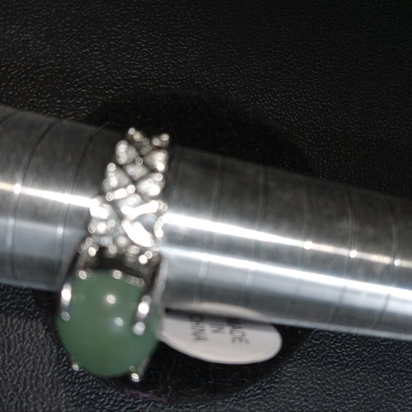 Green Enamel And Silver Plated ring With Heart Band for women - Picture 3 of 4